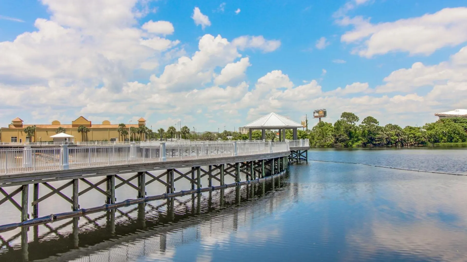 Laketown Wharf 1815 Apartment Panama City Beach United States